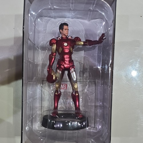 Marvel action figure - iron, man